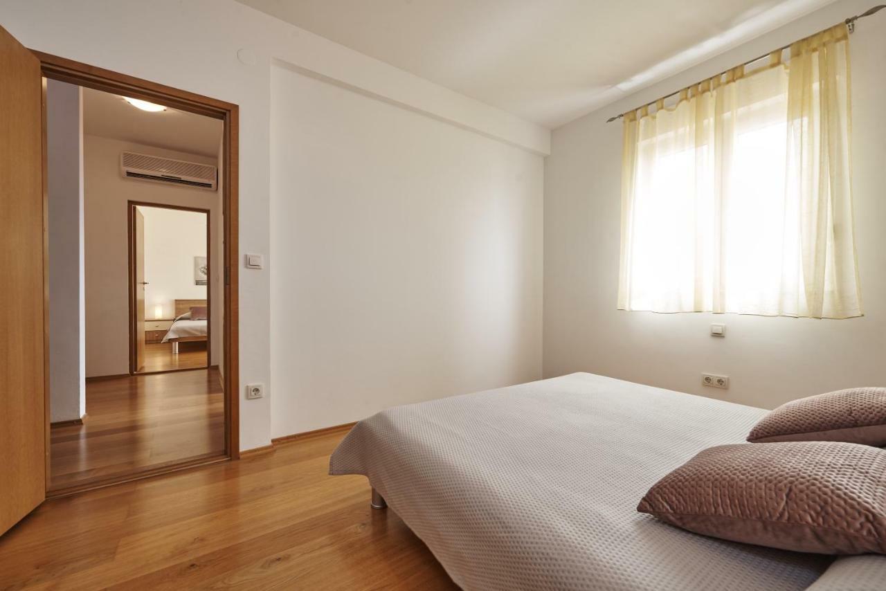 Buonocore Apartment Trogir Exterior foto
