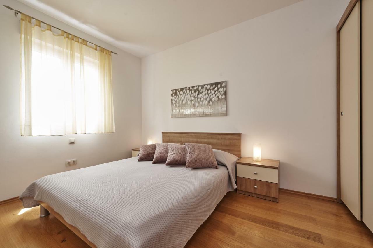 Buonocore Apartment Trogir Exterior foto